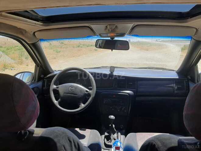 Opel Vectra 1996, 347,000 km - 1.6 l - Sumqayıt