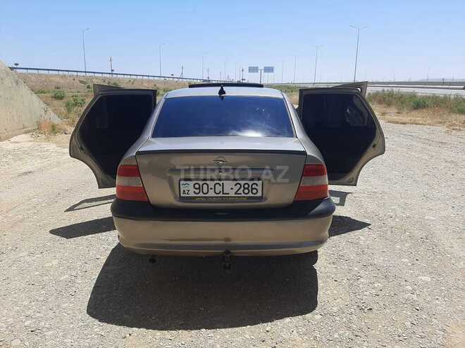 Opel Vectra 1996, 347,000 km - 1.6 l - Sumqayıt