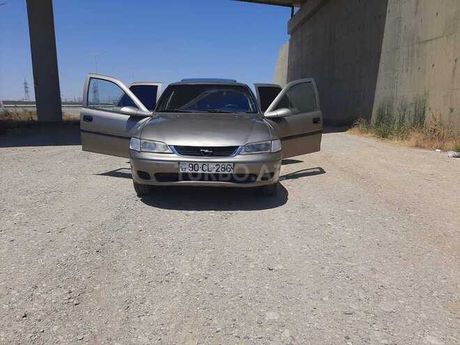 Opel Vectra 1996, 347,000 km - 1.6 l - Sumqayıt
