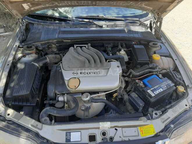 Opel Vectra 1996, 347,000 km - 1.6 l - Sumqayıt