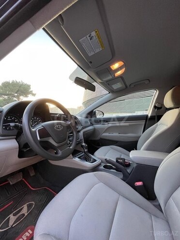 Hyundai Elantra 2016, 65,000 km - 2.0 l - Bakı