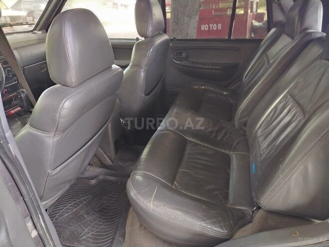 Kia Sportage 2000, 199,678 km - 2.0 l - Qax