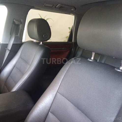Volkswagen Touareg 2005, 235,000 km - 3.2 л - Gəncə