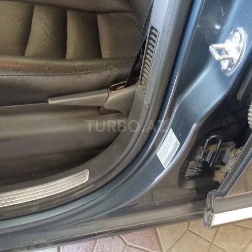 Volkswagen Touareg 2005, 235,000 km - 3.2 л - Gəncə