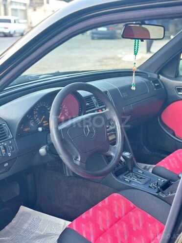 Mercedes C 180 1998, 255,000 km - 1.8 l - Bakı
