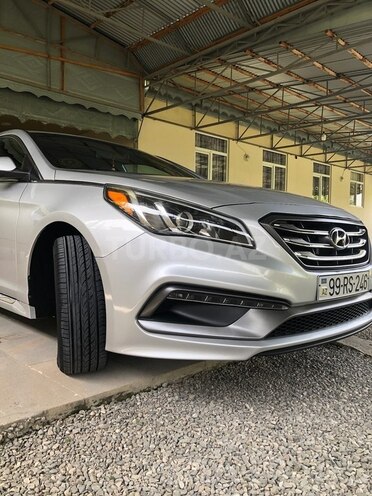 Hyundai Sonata-21