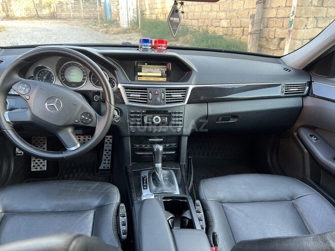 Mercedes E 250 2010, 200,000 km - 2.2 l - Bakı