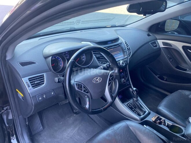 Hyundai Elantra 2015, 137,000 km - 1.8 л - Bakı