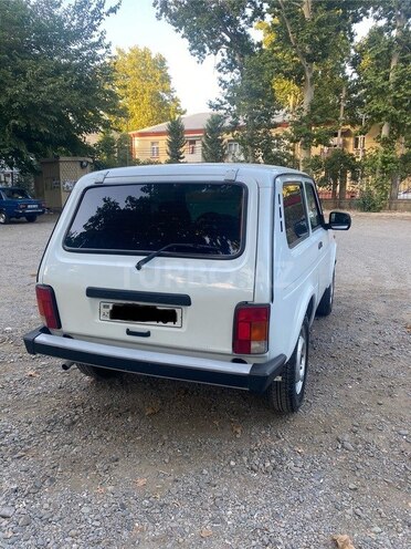 LADA (VAZ) Niva 2015, 158,000 km - 1.7 l - Mingəçevir