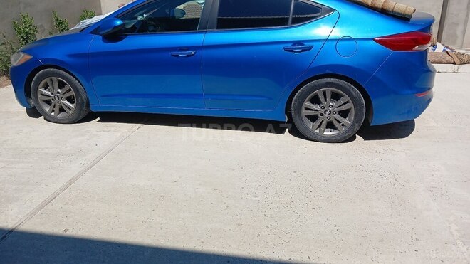 Hyundai Elantra 2016, 325,039 km - 2.0 л - Bakı