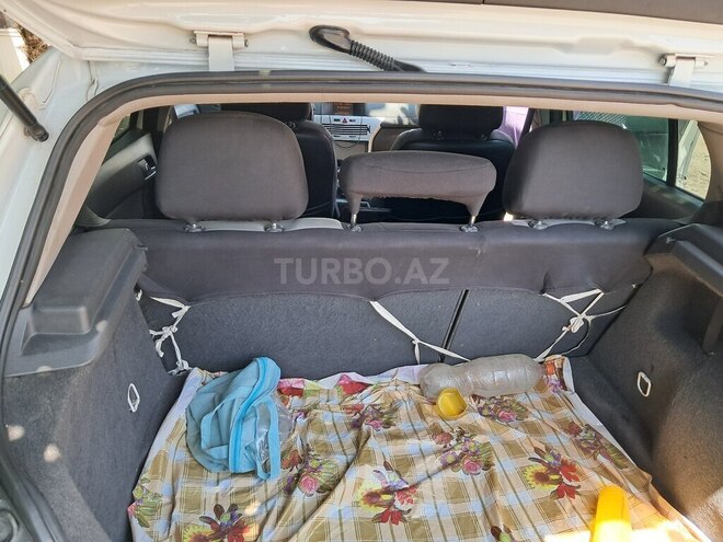 Opel Astra 2009, 282,855 km - 1.4 l - Gəncə