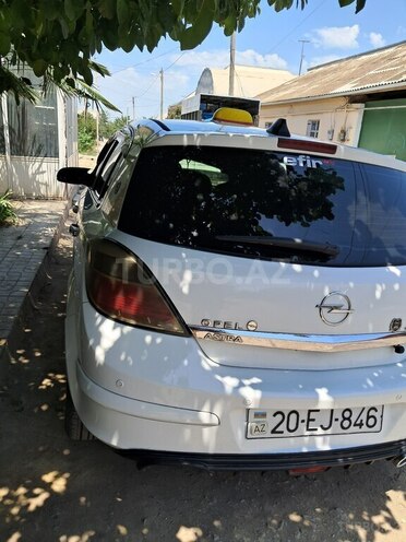 Opel Astra 2009, 282,855 km - 1.4 l - Gəncə