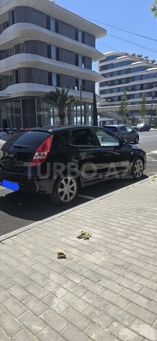 Hyundai i30 2010, 300,000 km - 1.6 l - Bakı