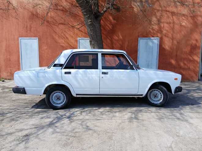 LADA (VAZ) 2107 2005, 91,000 km - 1.6 л - Sabirabad