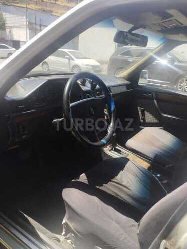 Mercedes E 300 d 1992, 450,000 km - 3.0 l - Bakı