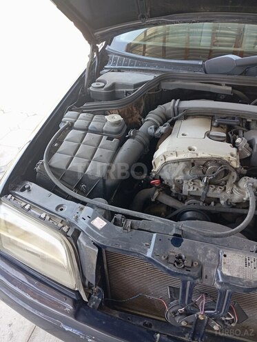 Mercedes C 200 1997, 356,000 km - 2.0 l - Biləsuvar