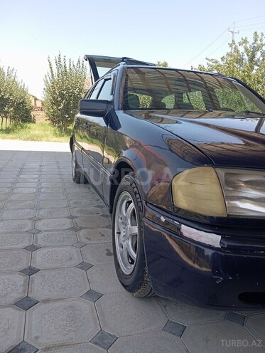 Mercedes C 200 1997, 356,000 km - 2.0 l - Biləsuvar