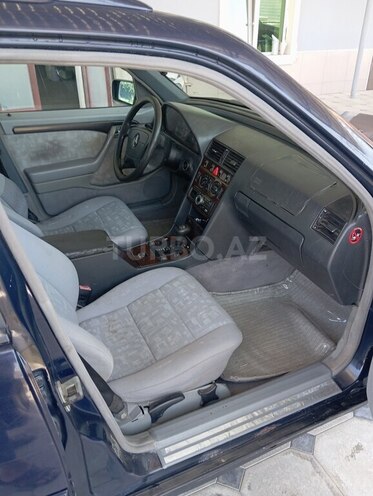 Mercedes C 200 1997, 356,000 km - 2.0 l - Biləsuvar