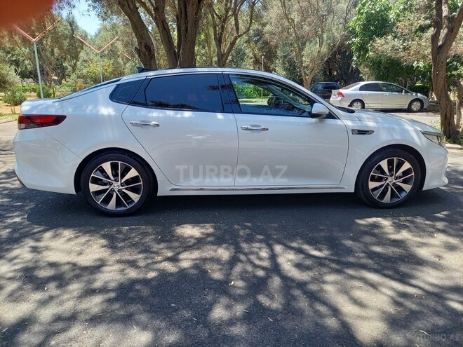 Kia K5-7