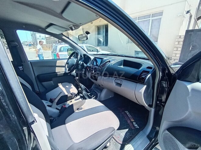 Mitsubishi L200 2007, 295,000 km - 2.5 l - Xırdalan