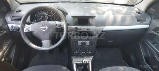 Opel Astra 2006, 293,000 km - 1.4 l - Sumqayıt