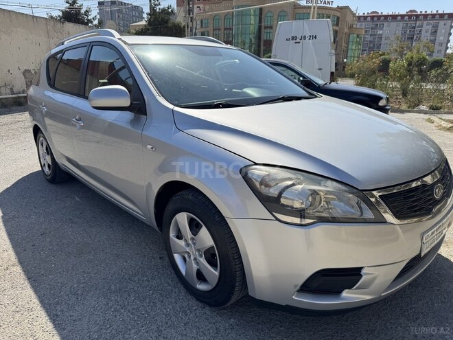 Kia  2010, 278,000 km - 1.4 l - Bakı