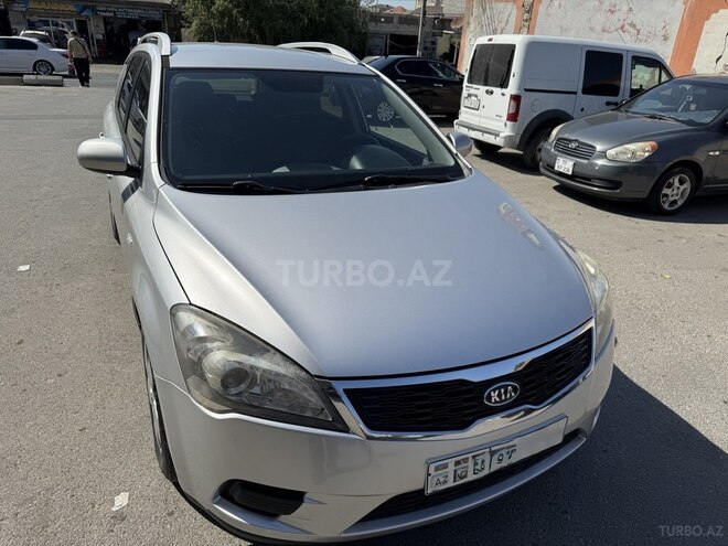 Kia  2010, 278,000 km - 1.4 l - Bakı