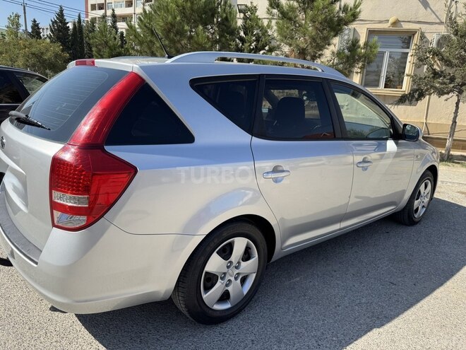 Kia  2010, 278,000 km - 1.4 l - Bakı