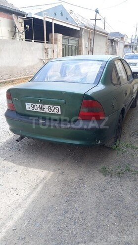 Opel Vectra 1995, 350,000 km - 1.6 l - Bakı