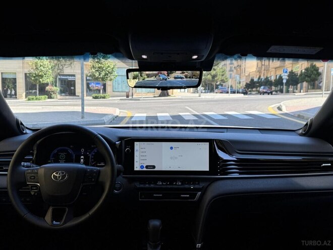 Toyota Camry-6