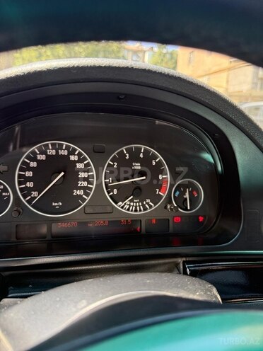 BMW 525 2003, 346,000 km - 2.5 l - Bakı