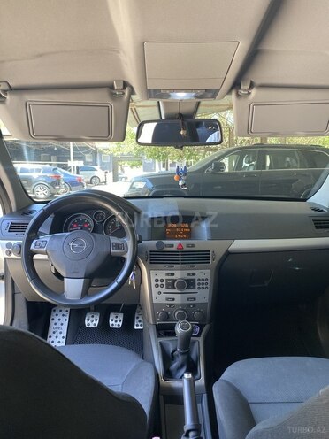 Opel Astra 2006, 206,000 km - 1.4 l - Bakı