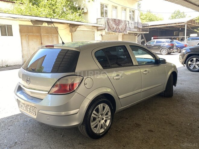 Opel Astra 2006, 206,000 km - 1.4 l - Bakı