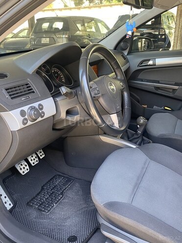Opel Astra 2006, 206,000 km - 1.4 l - Bakı