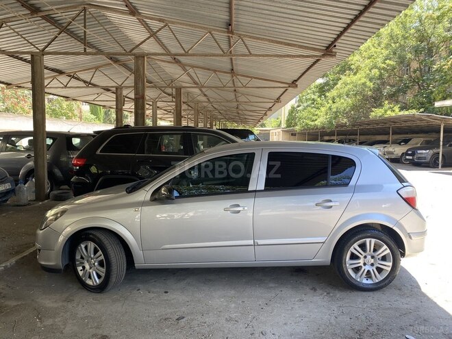 Opel Astra 2006, 206,000 km - 1.4 l - Bakı