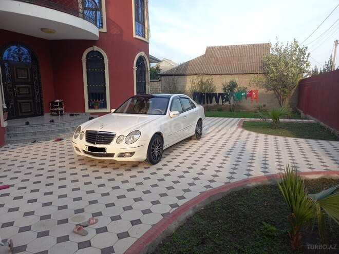 Mercedes E 270 2004, 456,000 km - 2.7 l - Bərdə