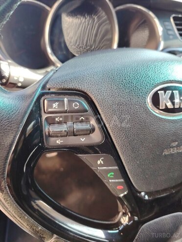 Kia Ceed 2014, 175,000 km - 1.6 l - Bərdə