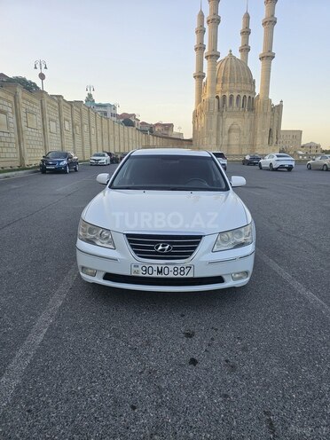 Hyundai Sonata-1