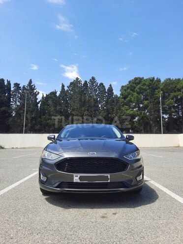 Ford Fusion (North America) 2019, 112,092 km - 1.5 l - Sumqayıt
