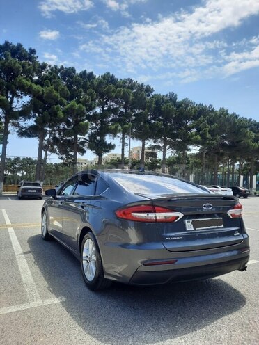 Ford Fusion (North America) 2019, 112,092 km - 1.5 l - Sumqayıt