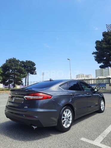 Ford Fusion (North America) 2019, 112,092 km - 1.5 l - Sumqayıt