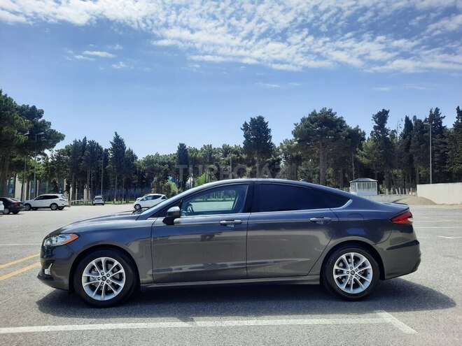 Ford Fusion (North America) 2019, 112,092 km - 1.5 l - Sumqayıt