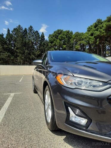 Ford Fusion (North America) 2019, 112,092 km - 1.5 l - Sumqayıt
