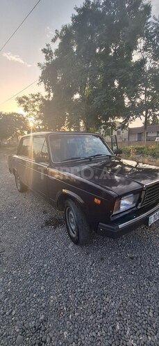 LADA (VAZ) 2107 2001, 40,000 km - 1.3 l - Quba