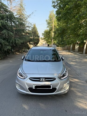 Hyundai Accent 2015, 166,350 km - 1.6 l - Bakı