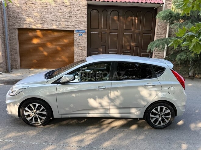 Hyundai Accent 2015, 166,350 km - 1.6 l - Bakı