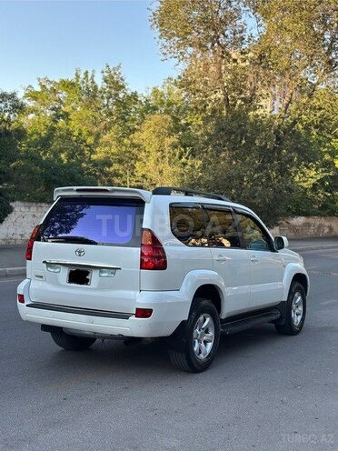 Toyota Land Cruiser Prado-9