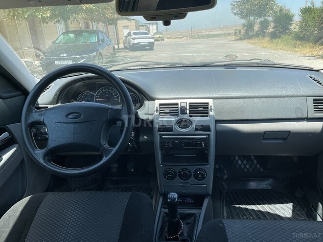 LADA (VAZ) Priora 2010, 250,000 km - 1.6 l - Bakı