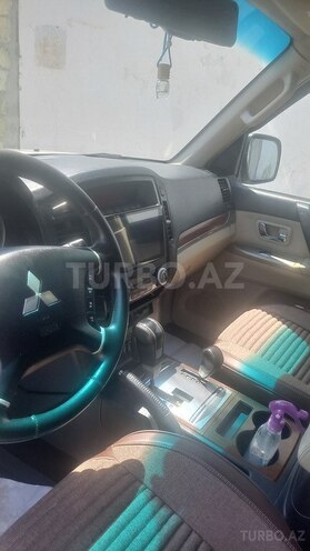 Mitsubishi Pajero 2007, 280,000 km - 3.0 l - Göyçay