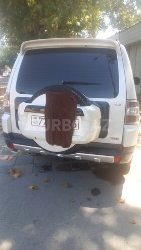 Mitsubishi Pajero 2007, 280,000 km - 3.0 l - Göyçay
